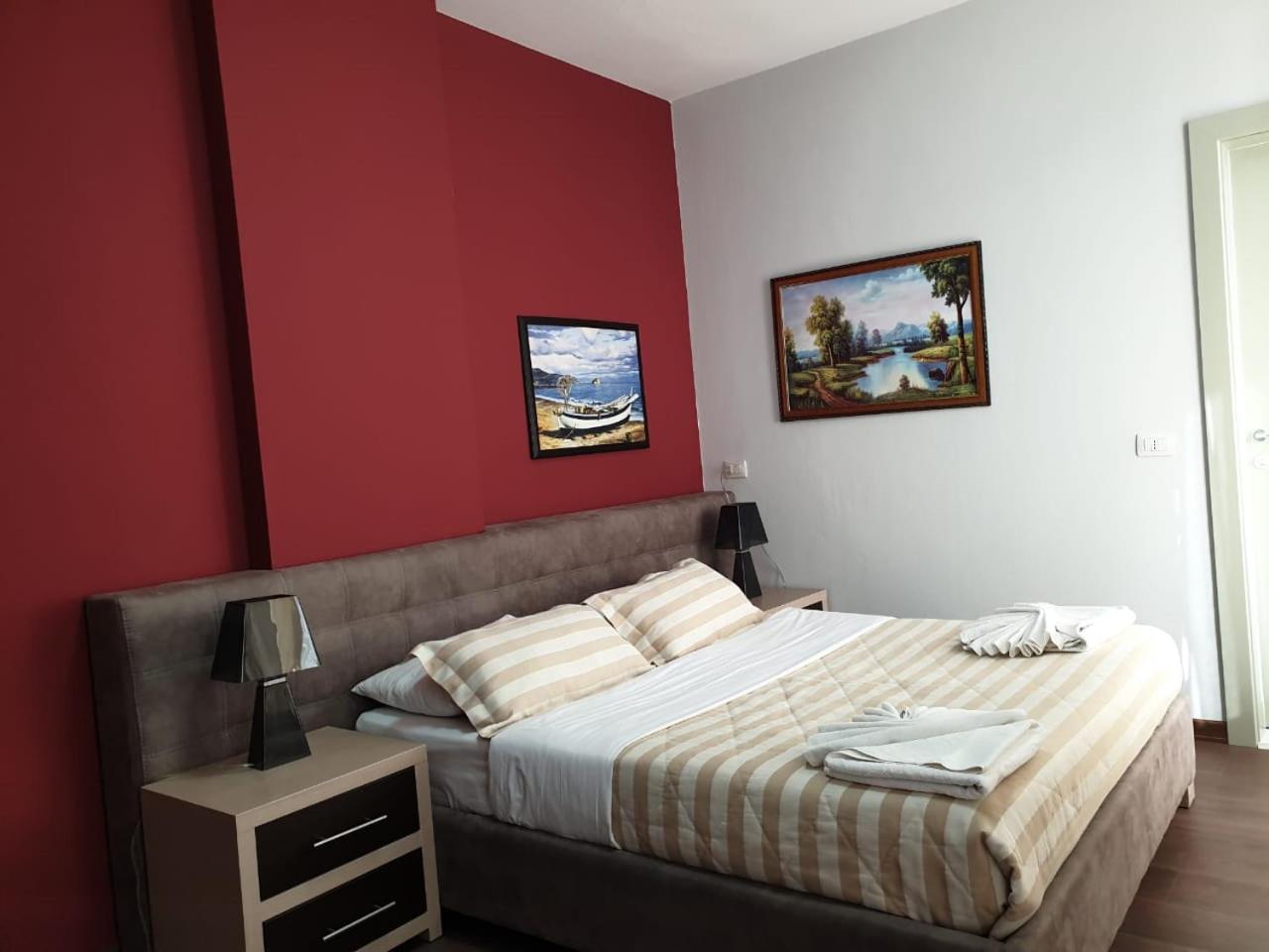 Perandor Beach Durrës Exterior foto
