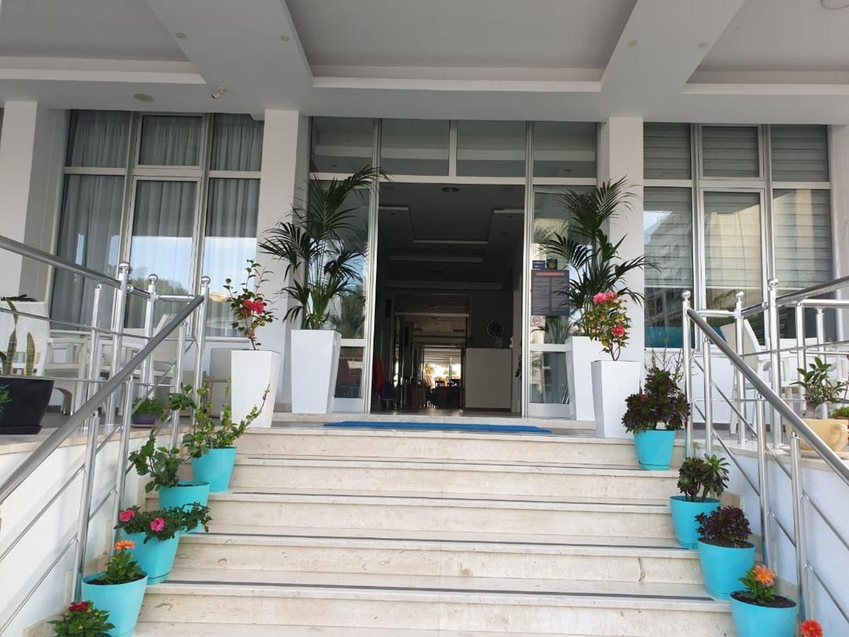Perandor Beach Durrës Exterior foto