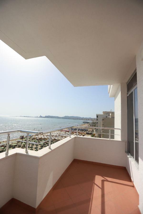 Perandor Beach Durrës Exterior foto