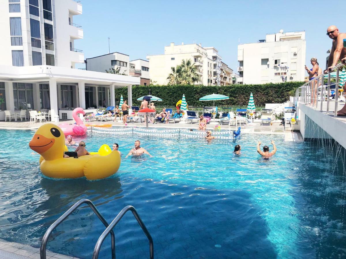 Perandor Beach Durrës Exterior foto